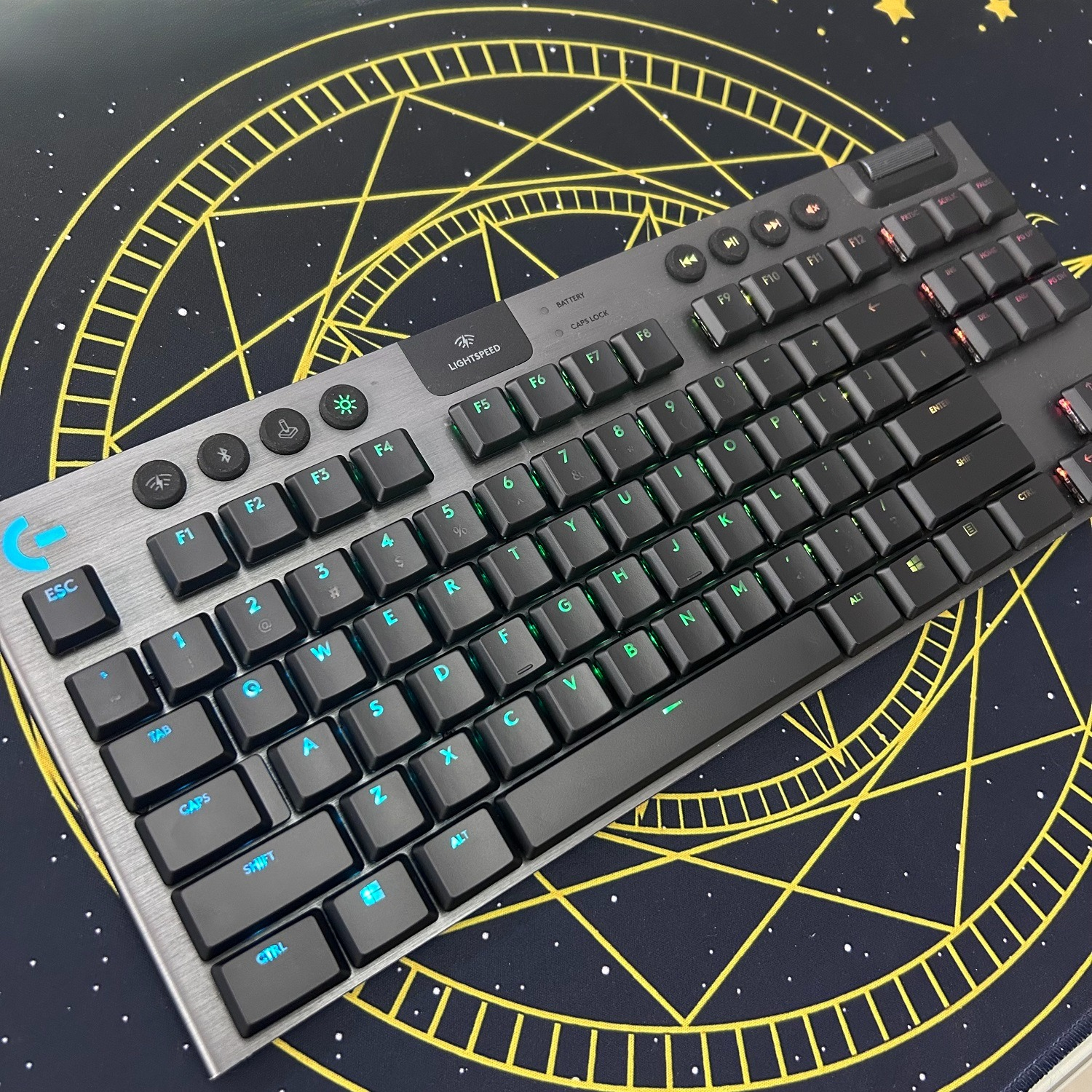 RGB Gaming Keycaps for Logitec - Logitech Tablet Accessories のレビューと価格